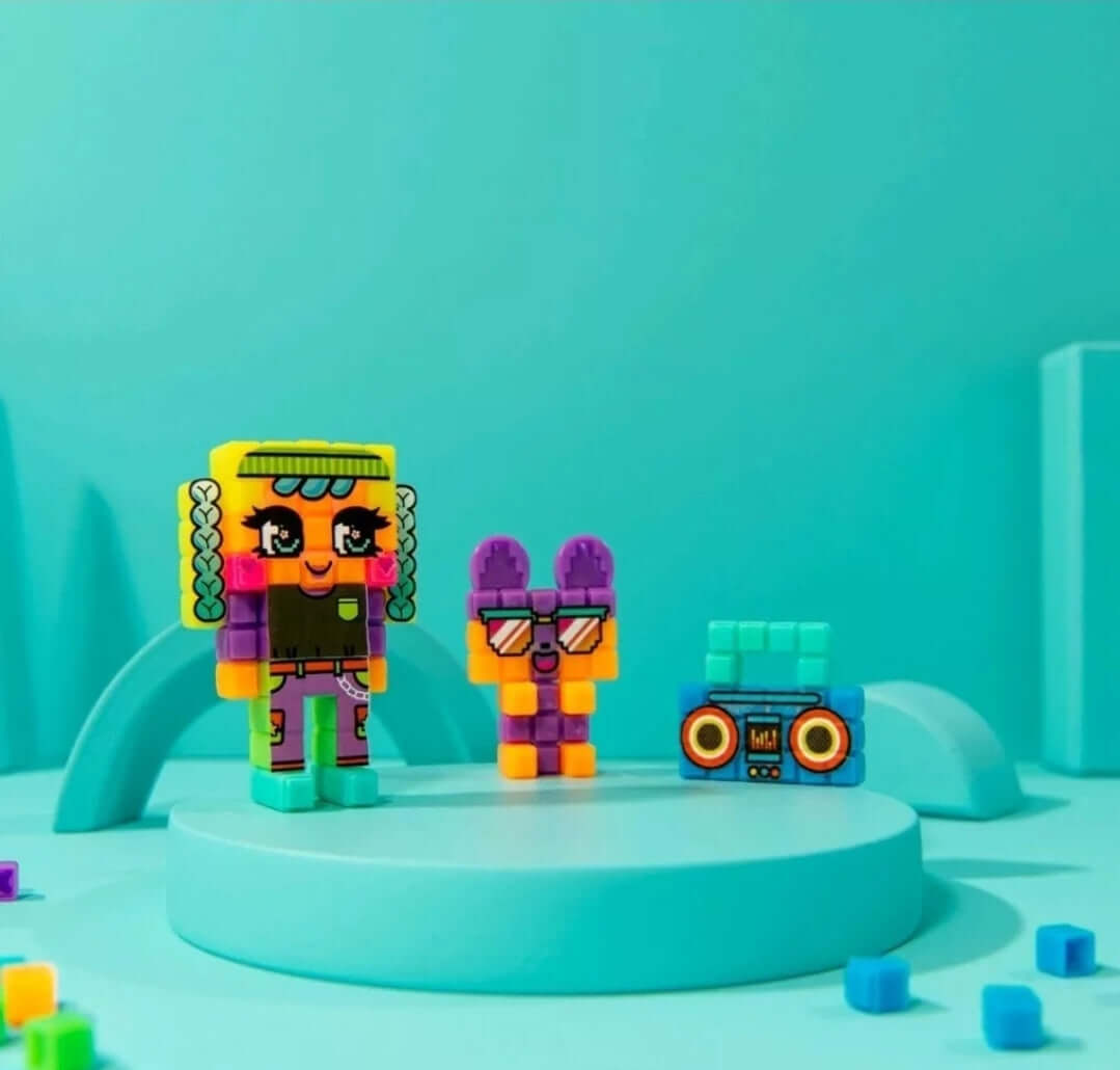 NEW Pixobitz Studio with 500 Water Fuse Beads, Decos and Accessories- Target Toy - The Bargains Basement