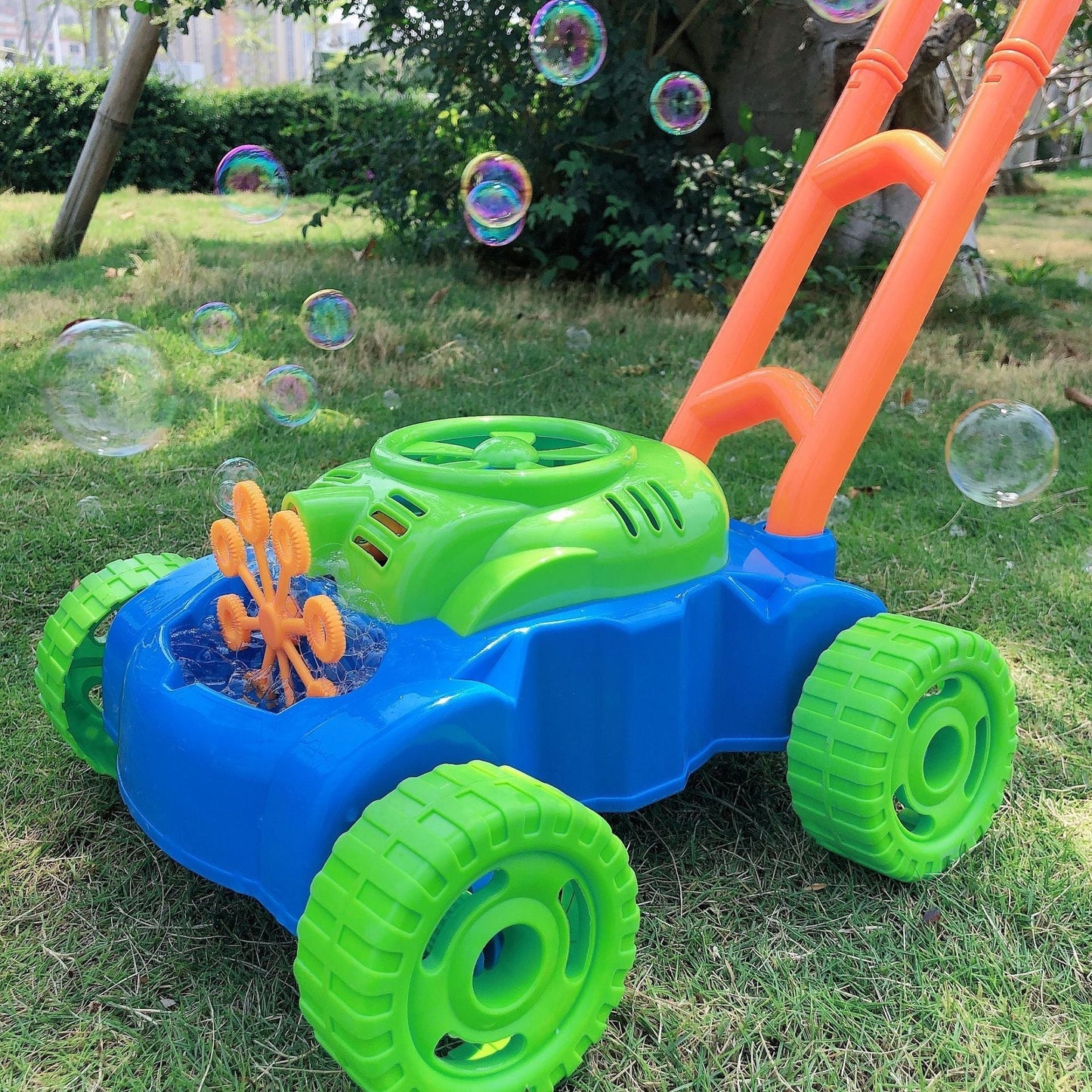 Electric Bubble Machine Push Toy – Outdoor Fun Bubble Blower for Kids - The Bargains BasementElectric Bubble Machine Push Toy – Outdoor Fun Bubble Blower for Kids