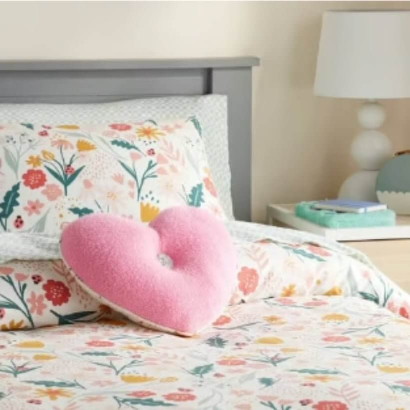 Heart Reversible Mini Decorative Pillow Pink - Pillowfort - The Bargains BasementHeart Reversible Mini Decorative Pillow Pink - Pillowfort