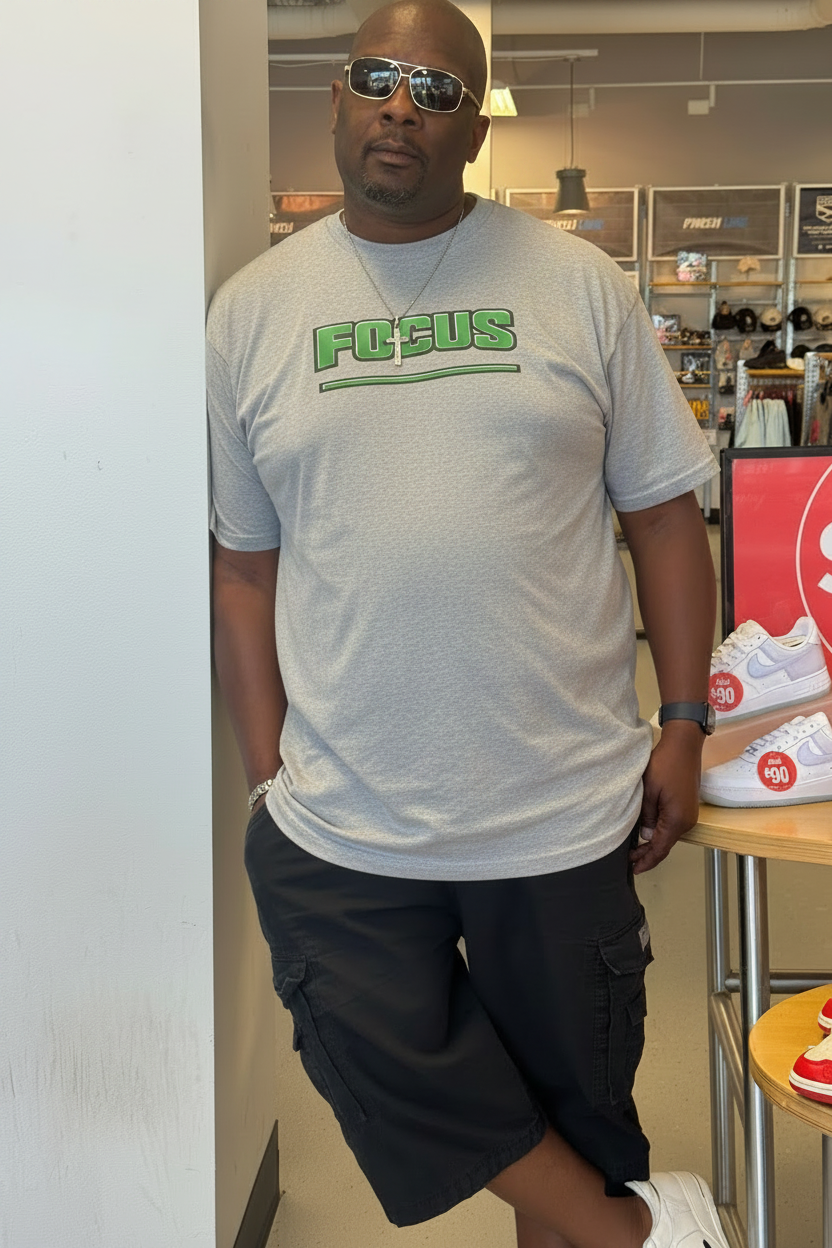 FOCUS T-Shirt The Bargains Basement