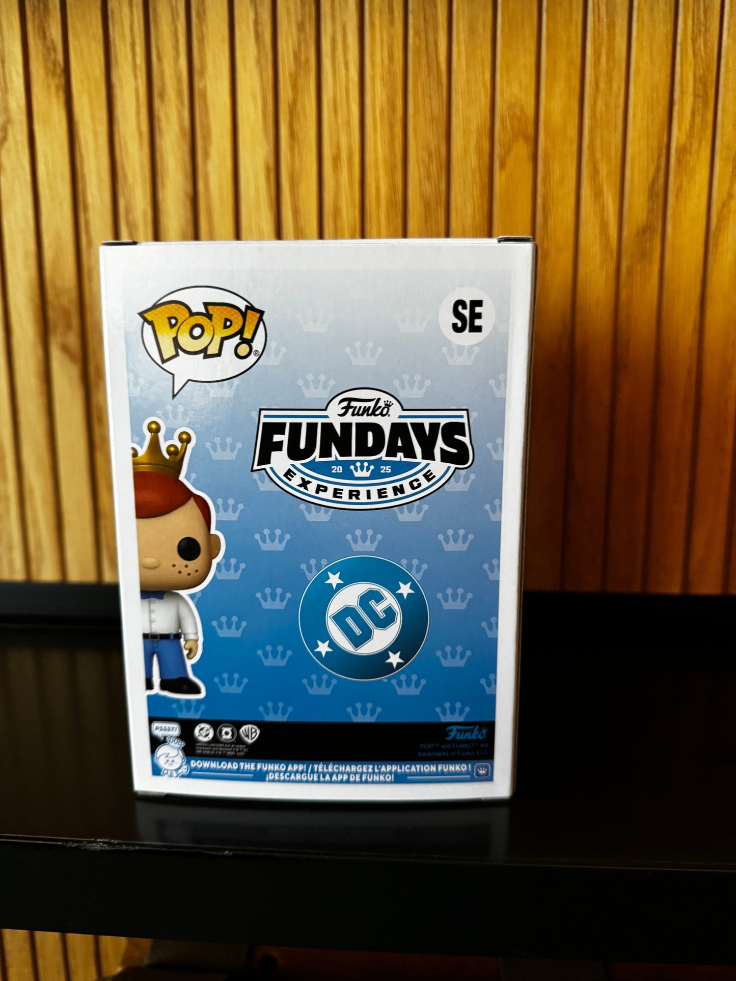 Funko Fundays Experience 2025: Pop! Originals DC Freddy Funko as Orange Lantern () LE3100
