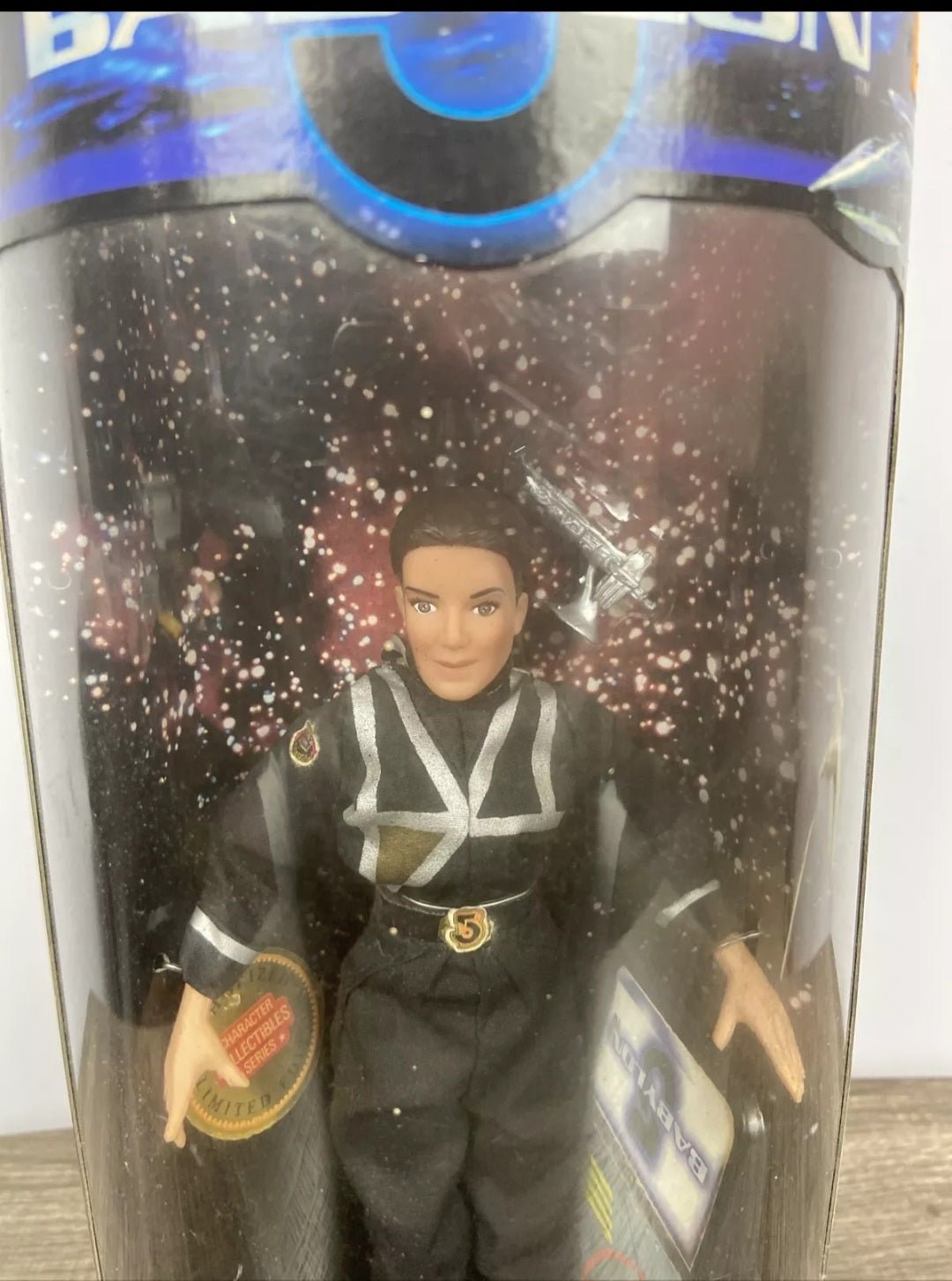 Babylon 5 Susan Ivanova Exclusive Premiere Edition Poseable Action Figure - The Bargains BasementBabylon 5 Susan Ivanova Exclusive Premiere Edition Poseable Action Figure