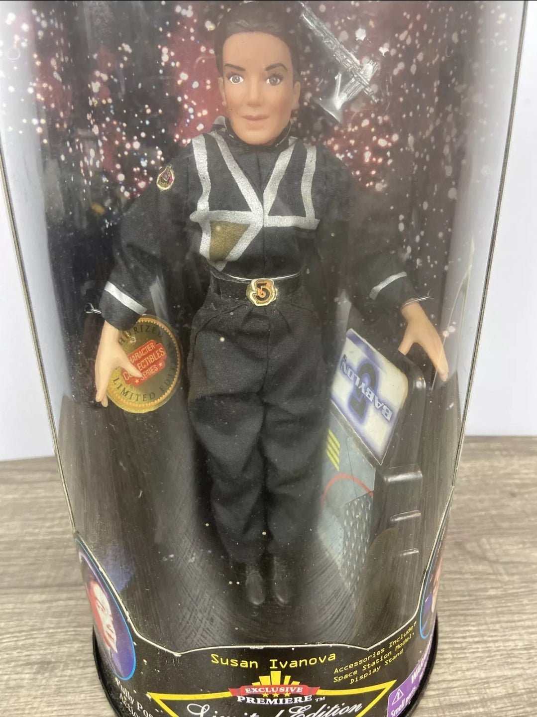 Babylon 5 Susan Ivanova Exclusive Premiere Edition Poseable Action Figure - The Bargains BasementBabylon 5 Susan Ivanova Exclusive Premiere Edition Poseable Action Figure