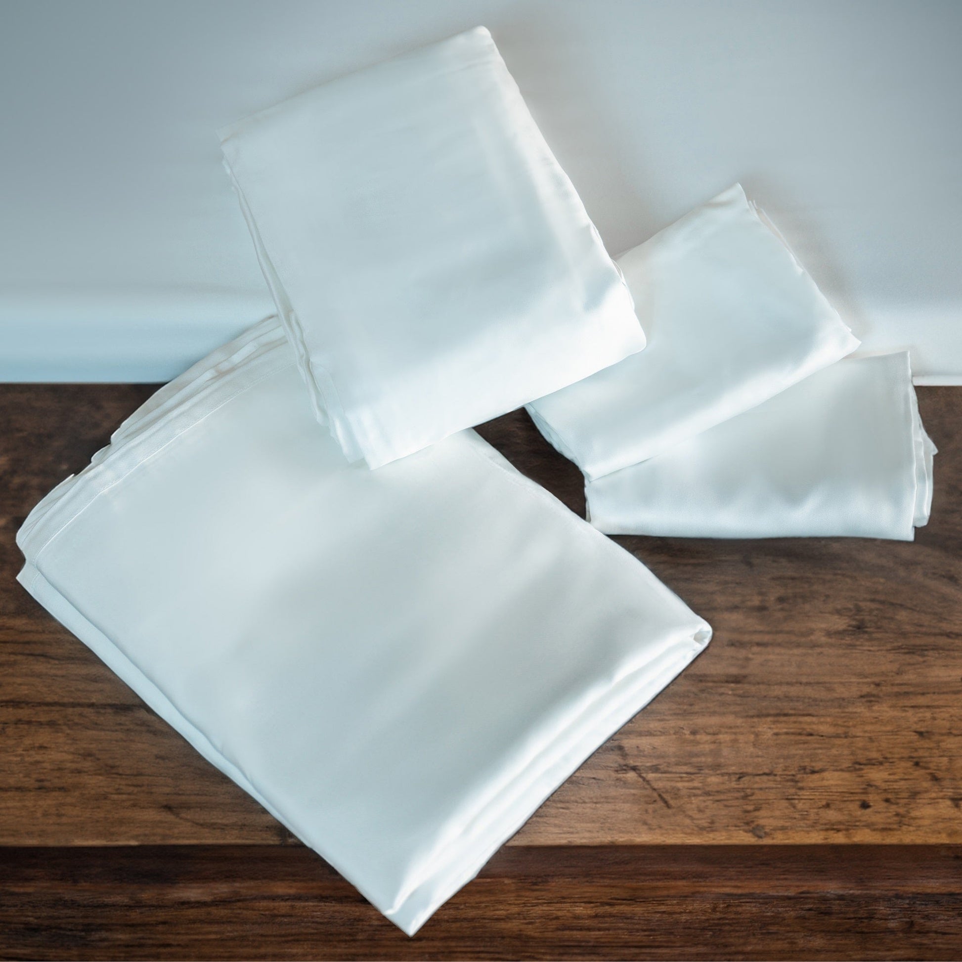 Eucalyptus Silk Sheets – Cooling, Breathable & Hypoallergenic | Luxury Comfort - The Bargains BasementEucalyptus Silk Sheets – Cooling, Breathable & Hypoallergenic | Luxury Comfort