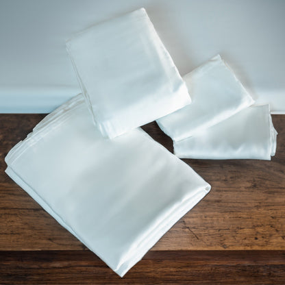 Eucalyptus Silk Sheets – Cooling, Breathable & Hypoallergenic | Luxury Comfort - The Bargains BasementEucalyptus Silk Sheets – Cooling, Breathable & Hypoallergenic | Luxury Comfort