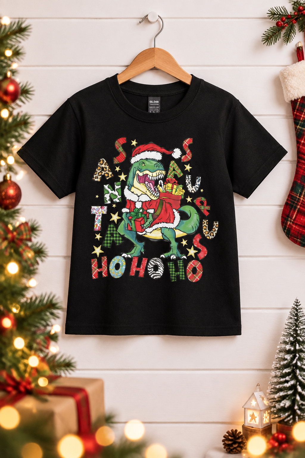 Santasaurus Rex Youth Christmas T-Shirt | Size Large The Bargains Basement