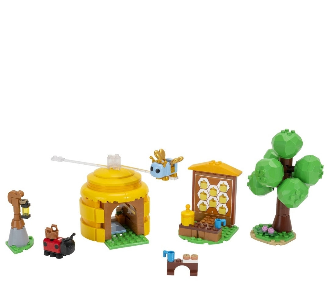 Adopt Me! Coffee Shop Interior with Queen Bee Building Set - 225pc The Bargains Basement