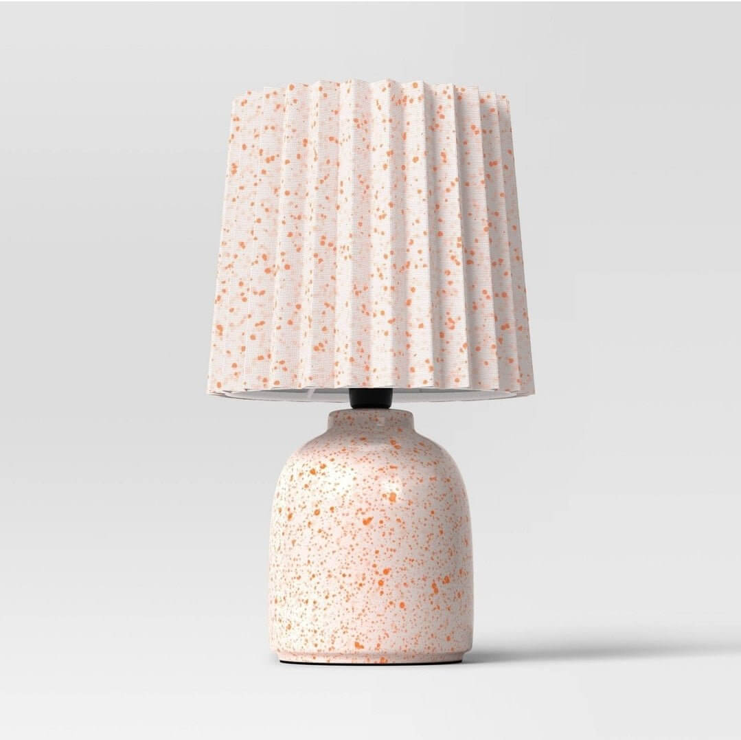 Room essentials peach mini ceramic table lamp - The Bargains BasementRoom essentials peach mini ceramic table lamp