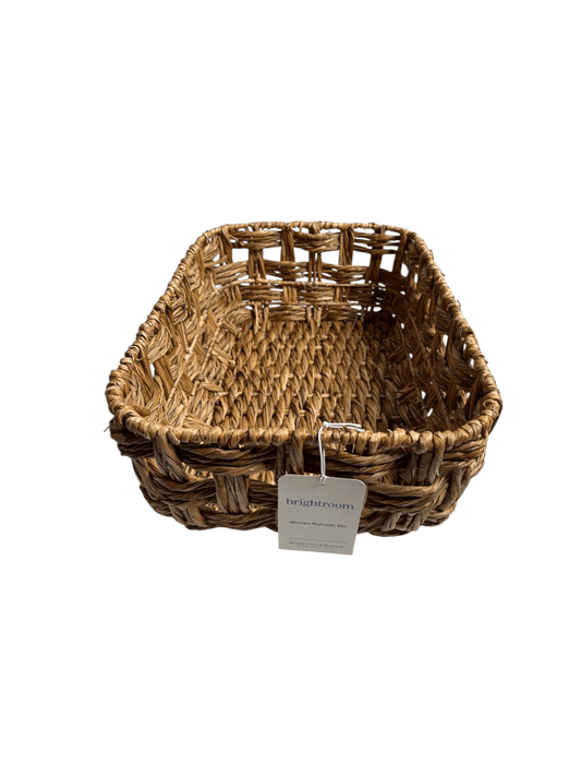 Woven Bulrush Bin ( 16 1/2“ X 11 “) Durable Metal Frame - Brightroom - The Bargains BasementWoven Bulrush Bin ( 16 1/2“ X 11 “) Durable Metal Frame - Brightroom